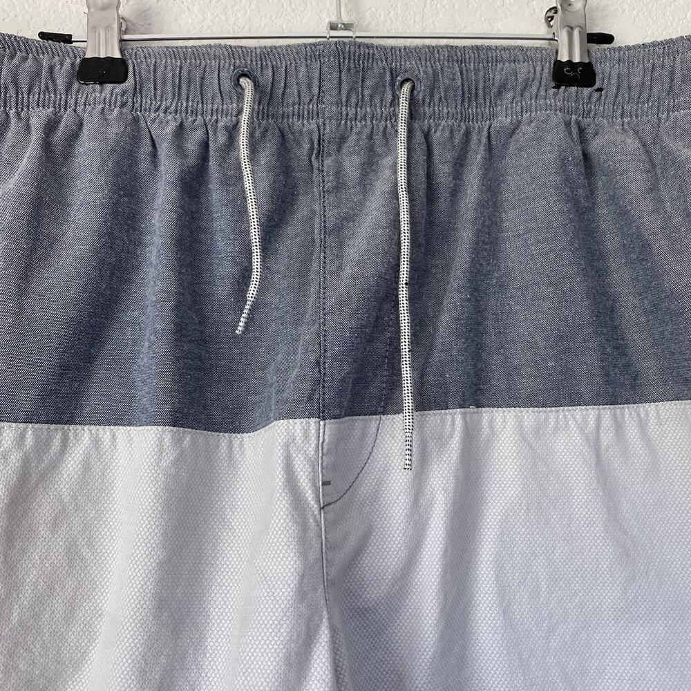 Rip Curl Men's Shorts Volley Fit Size‎ 34 Blue Red Gray Striped Surf Wear Board - Picture 8 of 16